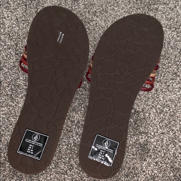 Sandals - Picture 2 of 3